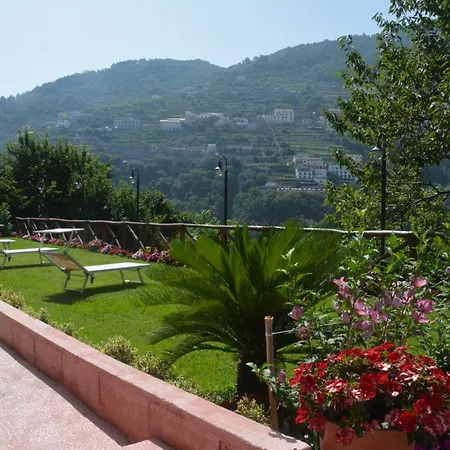 La Margherita Fiorita 라벨로